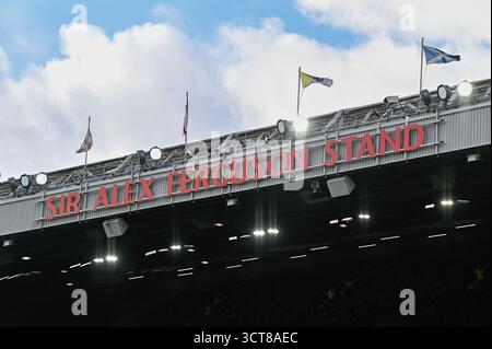 Die Sir Alex Ferguson stehen in Old Trafford während des Premier League-Spiels zwischen Manchester United und Sunderland AFC. Stockfoto