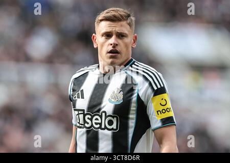 Newcastle, Großbritannien. Oktober 2025. Harvey Barnes aus Newcastle wurde während des Premier League-Spiels Newcastle United gegen Nottingham Forest im St. James's Park, Newcastle, Vereinigtes Königreich, 5. Oktober 2025 (Foto: Mark Cosgrove/News Images) in Newcastle, Vereinigtes Königreich am 10. Oktober 2025. (Foto: Mark Cosgrove/News Images/SIPA USA) Credit: SIPA USA/Alamy Live News Stockfoto