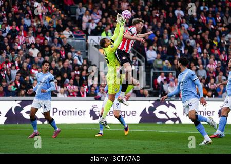 Während des Premier League-Spiels Brentford gegen Manchester City im Gtech Community Stadium, London, Großbritannien, 5. Oktober 2025 (Foto: Harvey Murphy/News Images) Stockfoto