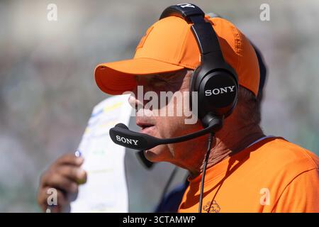Philadelphia, Pa, USA, 5. Oktober 2025. SEAN PAYTON Coach der Denver Broncos Coach während eines fünften Spiels zwischen den Philadelphia Eagles und den Denver Broncos Sonntag, 5. Oktober 2025; im Lincoln Financial Field in Philadelphia, PA. (Kreditbild: © Saquan Stimpson/ZUMA Press Wire) NUR REDAKTIONELLE VERWENDUNG! Nicht für kommerzielle ZWECKE! Stockfoto
