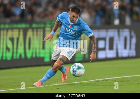 5. Oktober 2025, Diego Armando Maradona Stadium, Neapel, Italien; Serie A Enilive Football Match; Neapel gegen Genua; Matteo Politano vom SSC Neapel Stockfoto