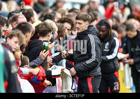 Tubize, Belgien. Oktober 2025. Die belgische Alexis Saelemeakers wurde während eines offenen Trainings der Red Devils, der belgischen Fußballnationalmannschaft, auf dem Proximus Basecamp in Tubize am Montag, den 6. Oktober 2025, gezeigt. Die Mannschaft bereitet sich auf die Spiele gegen Nordmazedonien (10/10) und Wales (13/10) vor. BELGA FOTO BRUNO FAHY Credit: Belga News Agency/Alamy Live News Stockfoto