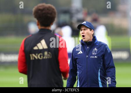 Tubize, Belgien. Oktober 2025. Belgischer Cheftrainer Rudi Garcia wurde am Montag, den 6. Oktober 2025, während eines offenen Trainings der belgischen Fußballnationalmannschaft Red Devils auf dem Proximus Basecamp in Tubize gezeigt. Die Mannschaft bereitet sich auf die Spiele gegen Nordmazedonien (10/10) und Wales (13/10) vor. BELGA FOTO BRUNO FAHY Credit: Belga News Agency/Alamy Live News Stockfoto