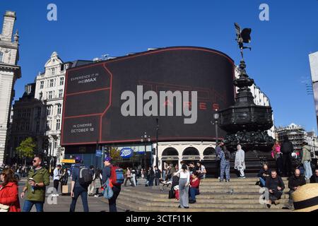 London, Großbritannien. Oktober 2025. Werbung für Tron: Ares on Piccadilly Lights im Piccadilly Circus. Quelle: Vuk Valcic/Alamy Stockfoto