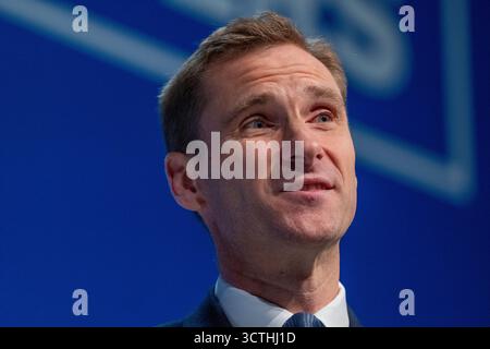 Manchester, Großbritannien. Oktober 2025. Manchester, Großbritannien. Oktober 2025. Chris Philip Parlamentsabgeordneter Conservative Shadow Home Secretary spricht auf der MANCHESTER Conservative Conference, 2025 Bild: Garyrobertsphotography Credit: GaryRobertsphotography/Alamy Live News Stockfoto