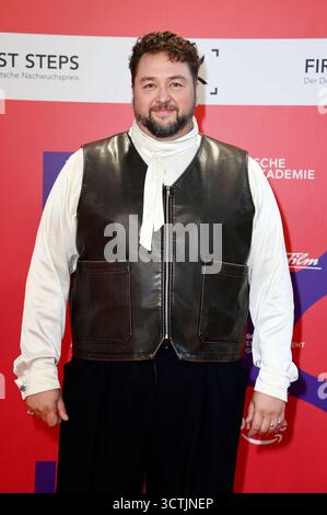 Daniel Zillmann bei der 26. Verleihung der First Steps Awards 2025 im Theater des Westens. Berlin, 06.10.2025 *** Daniel Zillmann bei der 26. Verleihung der First Steps Awards 2025 am Theater des Westens Berlin, 06 10 2025 Foto:Xn.xKubelkax/xFuturexImagex Steps 5113 Stockfoto