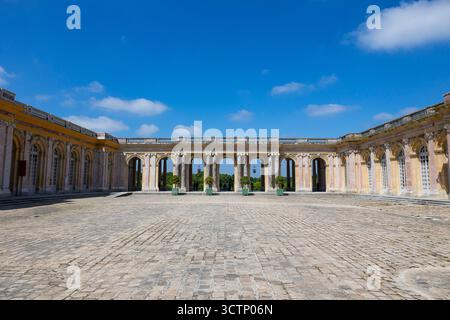 Grand Trianon, Peristyle, Schloss Versailles, Versailles, Frankreich, Stockfoto