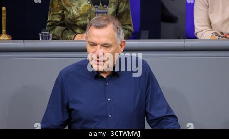 Berlin, Deutschland, 08. Oktober 2025. Aktuelle Angelegenheiten - zwei Jahre nach dem Hamas-Terror Foto: Klaus KROENERT Credit: Klaus KROENERT/Alamy Live News Stockfoto