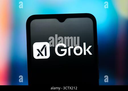 In dieser Abbildung wird das XAI Grok Logo auf einem Smartphone-Bildschirm angezeigt. Stockfoto