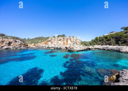 Cala S'Almonia Strand auf Mallorca im Mittelmeer in Spanien Stockfoto