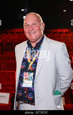 8. Oktober 2025, Innsbruck, Tirol, Österreich: Der britische Fernsehproduzent und BAFTA-Gewinner NIGEL POPE posiert während der Eröffnungsnacht des 24. Innsbrucker Filmfestivals in Österreich (Credit Image: © Mickael Chavet/ZUMA Press Wire) NUR REDAKTIONELLE VERWENDUNG! Nicht für kommerzielle ZWECKE! Stockfoto