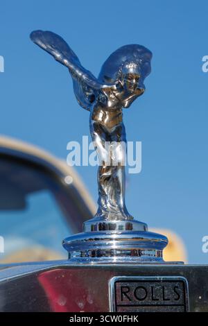 Rolls Royce Haubenschmuck, Spirit of Ecstasy, auch bekannt als Flying Lady oder Silver Lady Stockfoto