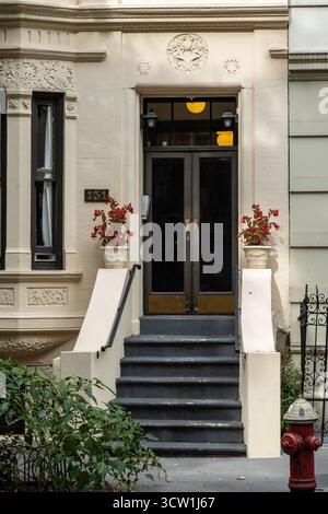 Die East 19th Street liegt im Gramercy Park Historic District von New York City, USA 2025 Stockfoto
