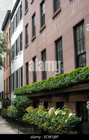 Die East 19th Street liegt im Gramercy Park Historic District von New York City, USA 2025 Stockfoto