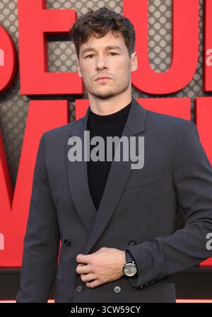 Oktober 2025 – Los Angeles, Kalifornien – Kyle Allen. Los Angeles Special Film Screening von A House of Dynamite im Egyptian Theatre. Stockfoto