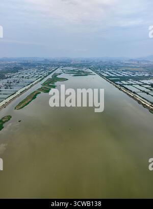 Luftaufnahmen des Tonghu Wetland Park in der Zhongkai Hightech Zone, Huicheng, Huizhou City Stockfoto
