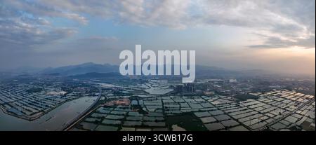 Luftaufnahmen des Tonghu Wetland Park in der Zhongkai Hightech Zone, Huicheng, Huizhou City Stockfoto