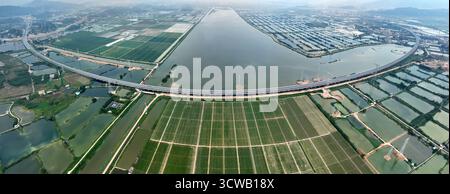 Luftaufnahmen des Tonghu Wetland Park in der Zhongkai Hightech Zone, Huicheng, Huizhou City Stockfoto