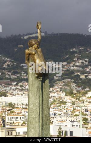 Denkmal der Autonomie auf der Praca da Autonomia, Funchal, Madeira, Portugal Stockfoto