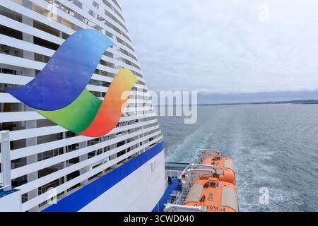 3. August 2025 - Roscoff, Frankreich - mit der Fähre von Roscoff nach Plymouth über den Ärmelkanal Stockfoto