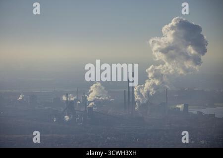 Luftaufnahme, Stahlwerk, kW 1 - thyssenkrupp Steel Europe AG - kW 1, thyssenkrupp - KBS - Kokerei Schwelgern, Marxloh, Duisburg, Ruhrgebiet, Nordrhein Stockfoto