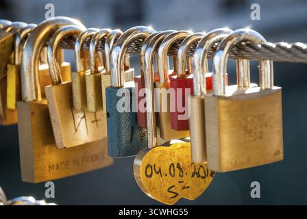 Liebesschlösser auf Metzgerei-Brücke in Ljubljana, Slowenien Stockfoto