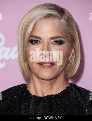 Studio City, Usa. Oktober 2025. STUDIO CITY, LOS ANGELES, KALIFORNIEN, USA - 11. OKTOBER: Die US-amerikanische Schauspielerin Selma Blair kommt bei der 35. Jährlichen EMA (Environmental Media Association) Awards Gala 2025, die am 11. Oktober 2025 im CBS Radford Studio Center in Studio City, Los Angeles, Kalifornien, USA stattfindet. (Foto: Xavier Collin/Image Press Agency) Credit: Image Press Agency/Alamy Live News Stockfoto