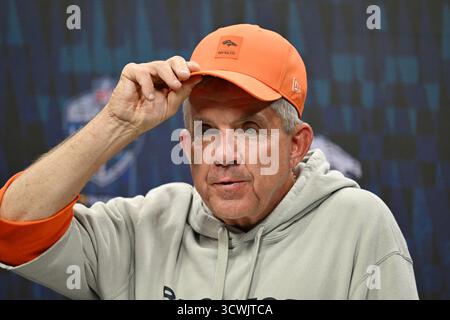 London, Großbritannien. Oktober 2025. Denver Broncos Cheftrainer Sean Payton Pressekonferenz nach dem Spiel. NFL International Spiel zwischen den New York Jets und Denver Broncos, das am 12. Oktober 2025 im Tottenham Hotspurs Stadion in London stattfand. (Foto: Andy Hooper/SIPA USA) Credit: SIPA USA/Alamy Live News Stockfoto