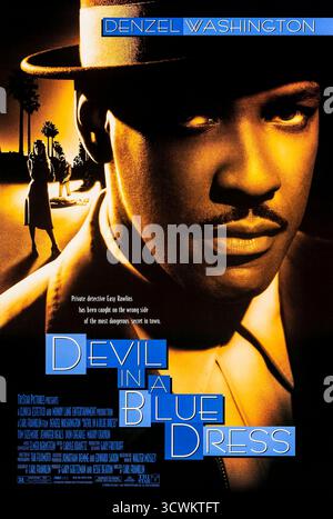 Devil in a Blue Dress (1995) von Carl Franklin mit Denzel Washington, Jennifer Beals und Don Cheadle. Ein Veteran des Zweiten Weltkriegs wird zum Privatdetektiv, der nach einer vermissten Frau sucht und Korruption in Los Angeles der Nachkriegszeit aufdeckt. Foto eines Original-Posters aus dem Jahr 1995 (USA), das NUR FÜR REDAKTIONELLE ZWECKE VERWENDET WIRD. Quelle: BFA / TriStar Pictures Stockfoto