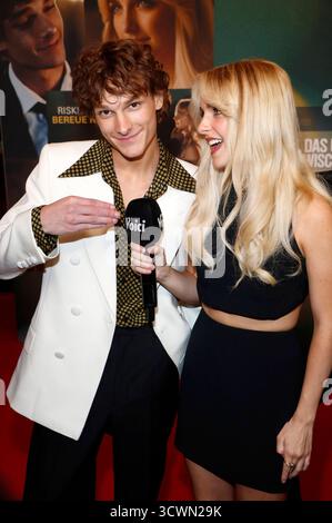 Mason Thames und McKenna Grace beim Special Screening zum Kinofilm All das Ungesagte zwischen uns - Bedauern Sie im Zoo Palast. Berlin, 12.10.2025 *** Mason Thames und McKenna Grace bei der Sondervorführung des Films All das Ungesagte zwischen uns Regretting You im Zoo Palast Berlin, 12 10 2025 Foto:XA.xBuggex/xFuturexImagex Regretting 5086 Stockfoto