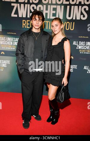 abb Noah Miguel Oechsle Rodriguez und Lara Sprengler zu Gast auf dem roten Teppich beim Fan-Event des Kino Films ALLE das UNGESAGTE ZWISCHEN uns BEDAUERN SIE im Zoopalast am 12.10.2025 in Berlin Deutschland *** abb Noah Miguel Oechsle Rodriguez und Lara Sprengler als Gäste auf dem roten Teppich beim Fan-Event des Films ALL das UNGESAGTE ZWISCHEN uns BEDAUERN SIE im Zoopalast am 12 in Berlin 2025 in Berlin Berlin Stockfoto