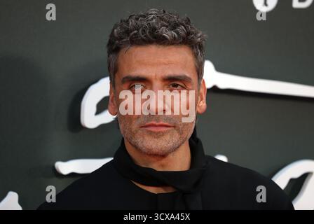 London, Großbritannien. Oktober 2025. Oscar Isaac nimmt an der britischen Premiere „Frankenstein“ beim 69. BFI London Film Festival in der Royal Festival Hall Teil. Quelle: SOPA Images Limited/Alamy Live News Stockfoto
