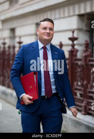 London, Großbritannien. Oktober 2025. Wes Streeting, Staatssekretär für Gesundheit und Sozialfürsorge nehmen an der wöchentlichen Kabinettssitzung Teil Credit: Richard Lincoln/Alamy Live News Stockfoto