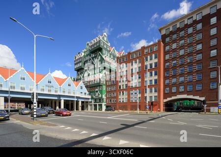 Zaanstad, postmoderne Architektur // Zaanstad, postmoderne Architektur Stockfoto