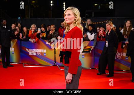 London, Großbritannien. 14. Oktober 2025. Kristen Dunst besuchte die Vorführung von Roofman im Southbank Centre, Royal Festival Hall, London, als Teil des BFI London Film Festivals. Das Foto sollte lauten: Matt Crossick/Alamy Live News Stockfoto