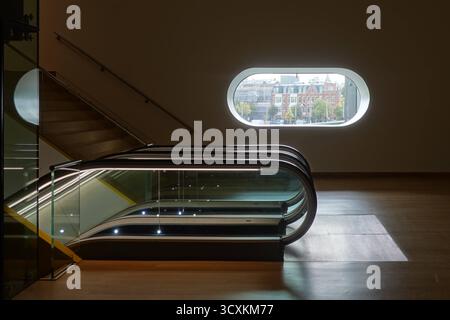 Amsterdam, Stedelijk Museum // Amsterdam, Stedelijk Museum *** Amsterdam, Stedelijk Museum Amsterdam, Stedelijk Museum Stockfoto