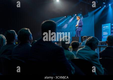 The NEC, Birmingham, UK – 6. September 2025 Richard Tice Abgeordneter, stellvertretender Leiter der Reform UK und Parlamentsabgeordneter für Boston und Skegness, hält die Rede des stellvertretenden Führers auf der Reform UK Conference 2025. Stockfoto