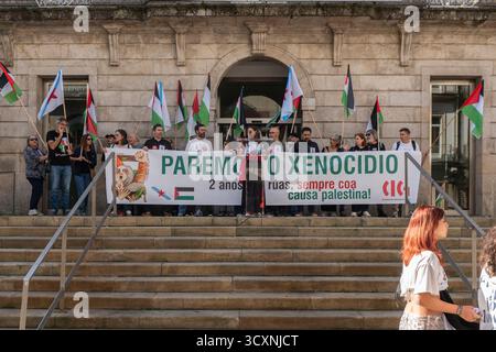 Vigo, Spanien. Oktober 2025. Eine Kundgebung zur Verteidigung der Menschenrechte in Palästina, ausgelöst durch den Völkermord der israelischen Regierung, organisiert von Gewerkschaften im ganzen Land, die zu einem Generalstreik zur Teilnahme an den Protesten aufrufen. Quelle: Xan Gasalla/Alamy Live News Stockfoto