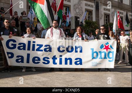 Vigo, Spanien. Oktober 2025. Eine Kundgebung zur Verteidigung der Menschenrechte in Palästina, ausgelöst durch den Völkermord der israelischen Regierung, organisiert von Gewerkschaften im ganzen Land, die zu einem Generalstreik zur Teilnahme an den Protesten aufrufen. Quelle: Xan Gasalla/Alamy Live News Stockfoto
