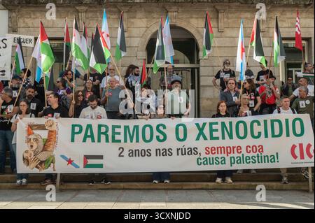 Vigo, Spanien. Oktober 2025. Eine Kundgebung zur Verteidigung der Menschenrechte in Palästina, ausgelöst durch den Völkermord der israelischen Regierung, organisiert von Gewerkschaften im ganzen Land, die zu einem Generalstreik zur Teilnahme an den Protesten aufrufen. Quelle: Xan Gasalla/Alamy Live News Stockfoto