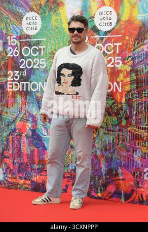 Rom, Italien. Oktober 2025. James Franco nimmt am Fotoruf des Films „Squali“ während des Rome Film fest 2025 im Auditorium Parco Della Musica Teil. Quelle: SOPA Images Limited/Alamy Live News Stockfoto