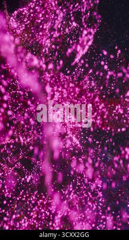 Himmelfahrt um den kosmischen Staub, Eine atemberaubende 3D-gerenderte Reise, umkreist kosmischen Staub, schimmernde Partikel in einer sternenklaren Leere, perfekt für eine Raumfahrt Stockfoto