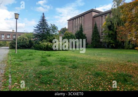 Berlin, Deutschland. Oktober 2025. Die Gebäude des Funkhauses Nalepastraße im Stadtteil Oberschöneweide. Quelle: Soeren Stache/dpa/Alamy Live News Stockfoto