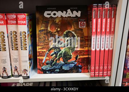 London, Vereinigtes Königreich, 8. Oktober 2025. Conan the Barbarian Books zum Verkauf im Comic Book Store „Forbidden Planet“ auf der Shaftesbury Avenue. Stockfoto
