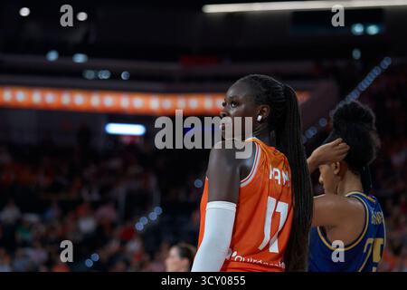 Awa Fam of Valencia Basket in Aktion während der EuroLeague Women J2 am 16. Oktober 2025 im Roig Arena Stadion (Valencia, EuroLeague Women J2 am Octobe) Stockfoto