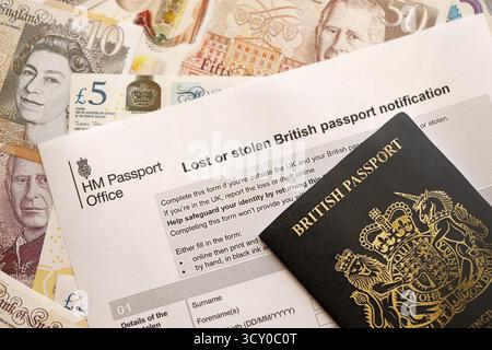 KIEW, UKRAINE - 17. SEPTEMBER 2025 HM Passamt hat einen Antrag auf britischen Pass verloren oder gestohlen Stockfoto