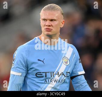 London, Großbritannien. Oktober 2025. Brentford gegen Manchester City - Premier League - Gtech Community Stadium - London. Manchester City's Erling Haaland. Bildnachweis: Mark Pain / Alamy Live News Stockfoto