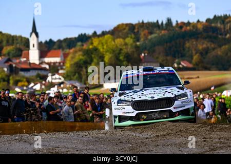 Piombino, Piombino, Italien. Oktober 2025. Fahren Sie Nikolay Gryazin und Co-Pilot Konstantin Aleksandrov vom Team Skoda FabiaÂ RS Rally2, sie stehen am 1. Tag des Rennens, während der FIA World Rally Championship WRC Central European Rally 2025 16 September Passau, Deutschland (Credit Image: © Luca Barsali/ZUMA Press Wire) NUR ZUR REDAKTIONELLEN VERWENDUNG! Nicht für kommerzielle ZWECKE! Stockfoto