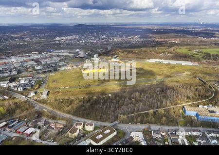 Luftansicht, Einkaufszentrum Centro, Neubau POCO Einrichtungsmarkt, neue Mitte, Stahlwerk-Bereich, gelb-rotes Gebäude, Oberhausen, Ruhrgebiet, NOR Stockfoto