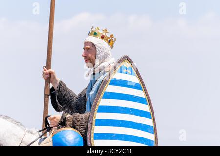 Nachstellung der Schlacht von Hattin 1187. Die Schlacht von Hattin fand am 4. Juli 1187 zwischen den kreuzfahrerstaaten der Levante und den Truppen der Levante statt Stockfoto
